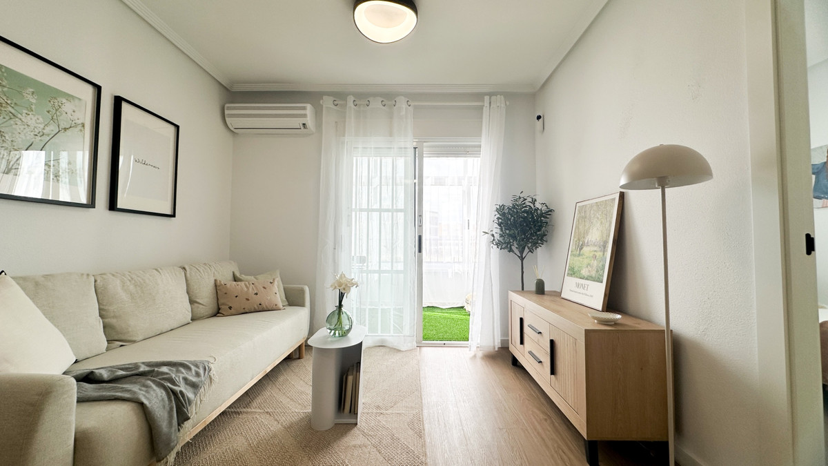 2 Bed Apartment for sale in Playa Flamenca Costa Blanca, Alicante, Spain