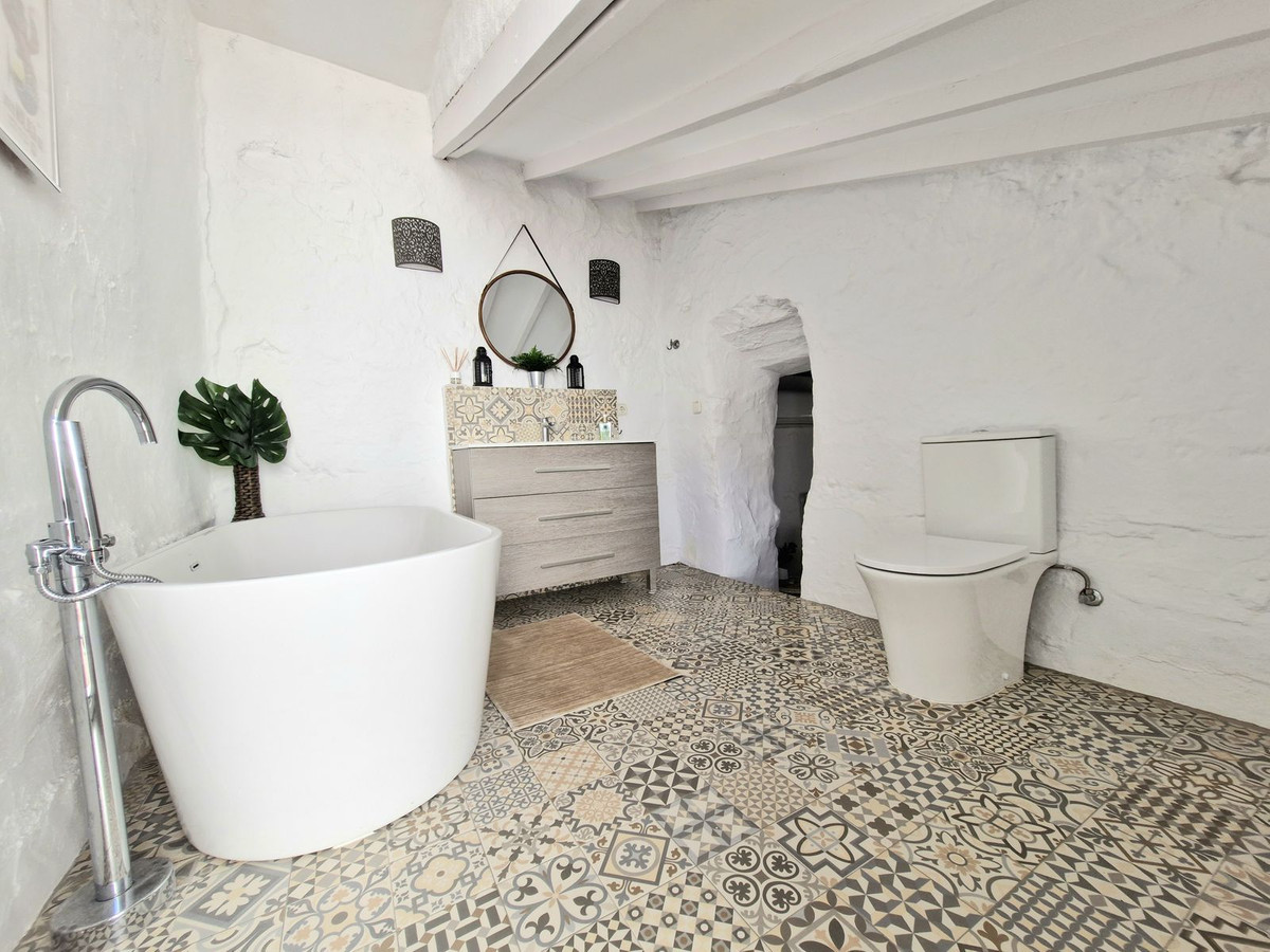2 Bed Townhouse for sale in Mijas Costa Del Sol, Málaga, Spain