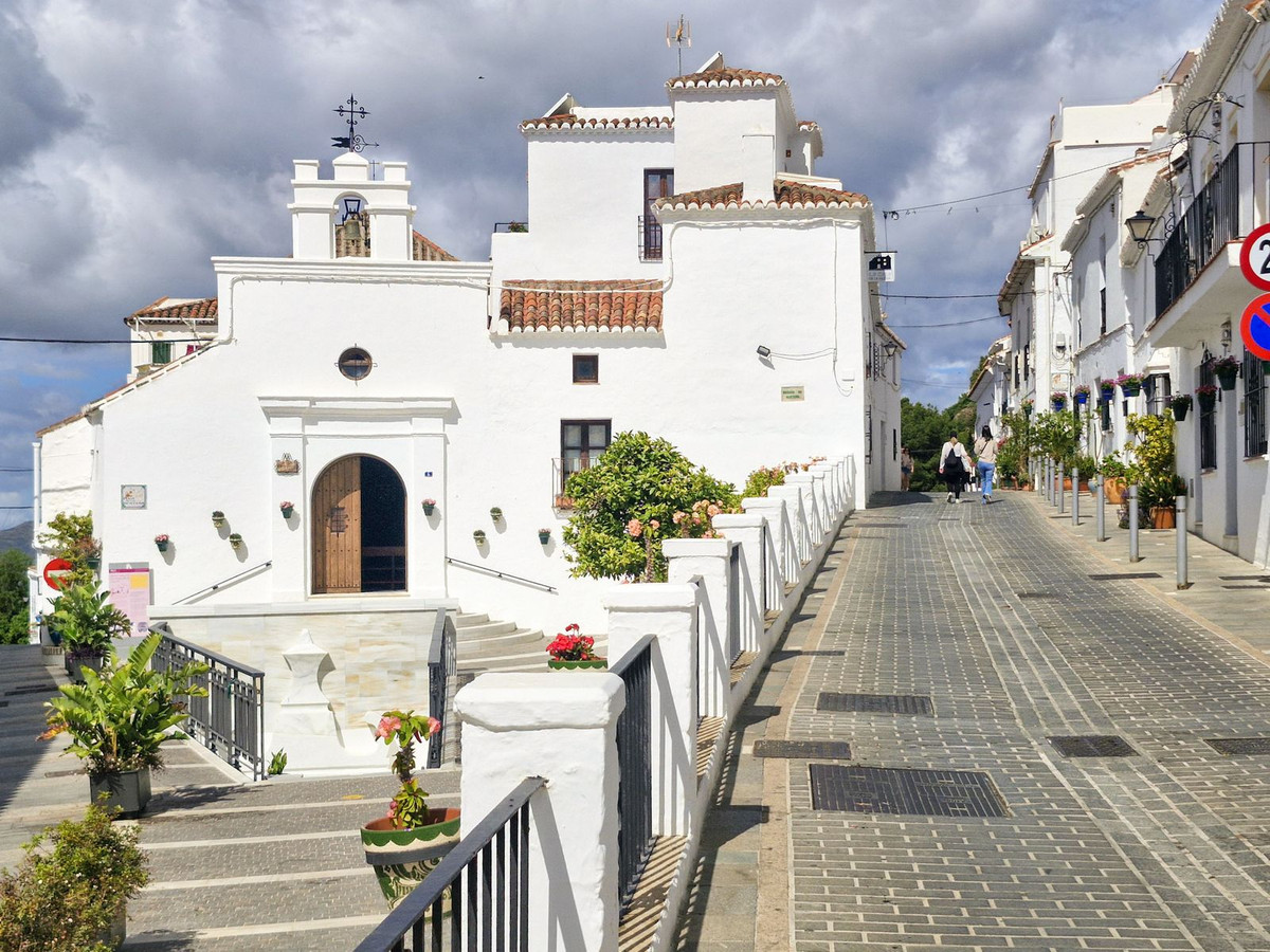 2 Bed Townhouse for sale in Mijas Costa Del Sol, Málaga, Spain