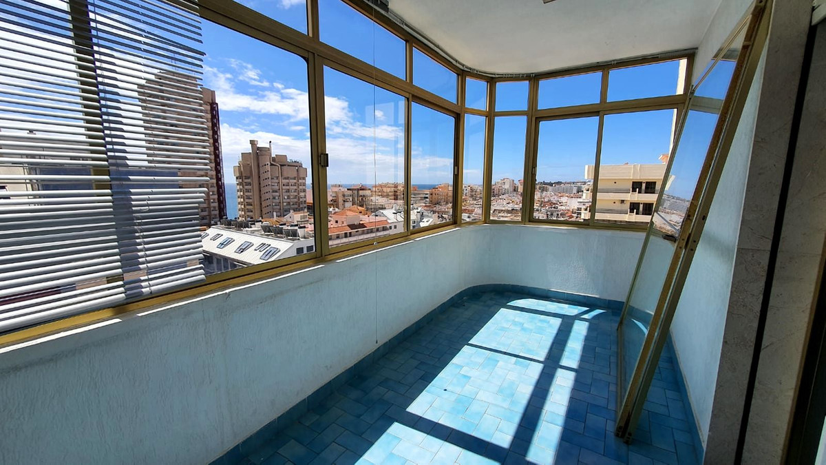 Se vende Apartamento Planta Media de 3 dormitorios en Costa Del Sol, Málaga, España