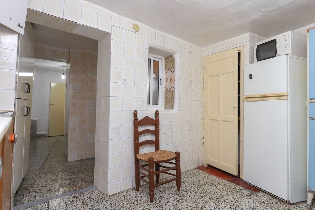 Se vende Adosada de 6 dormitorios en Costa Del Sol, Málaga, España
