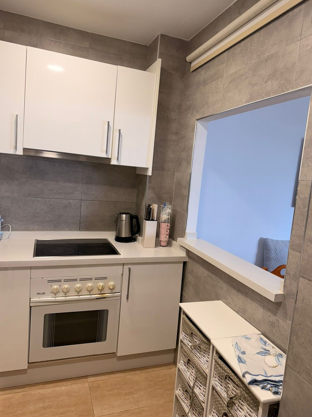 1 Bed Apartment for sale in Marbella Costa Del Sol, Málaga, Spain