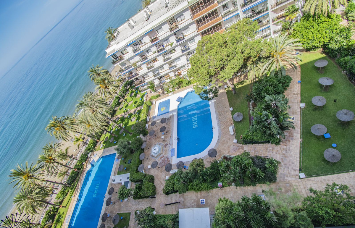 1 Bed Apartment for sale in Marbella Costa Del Sol, Málaga, Spain