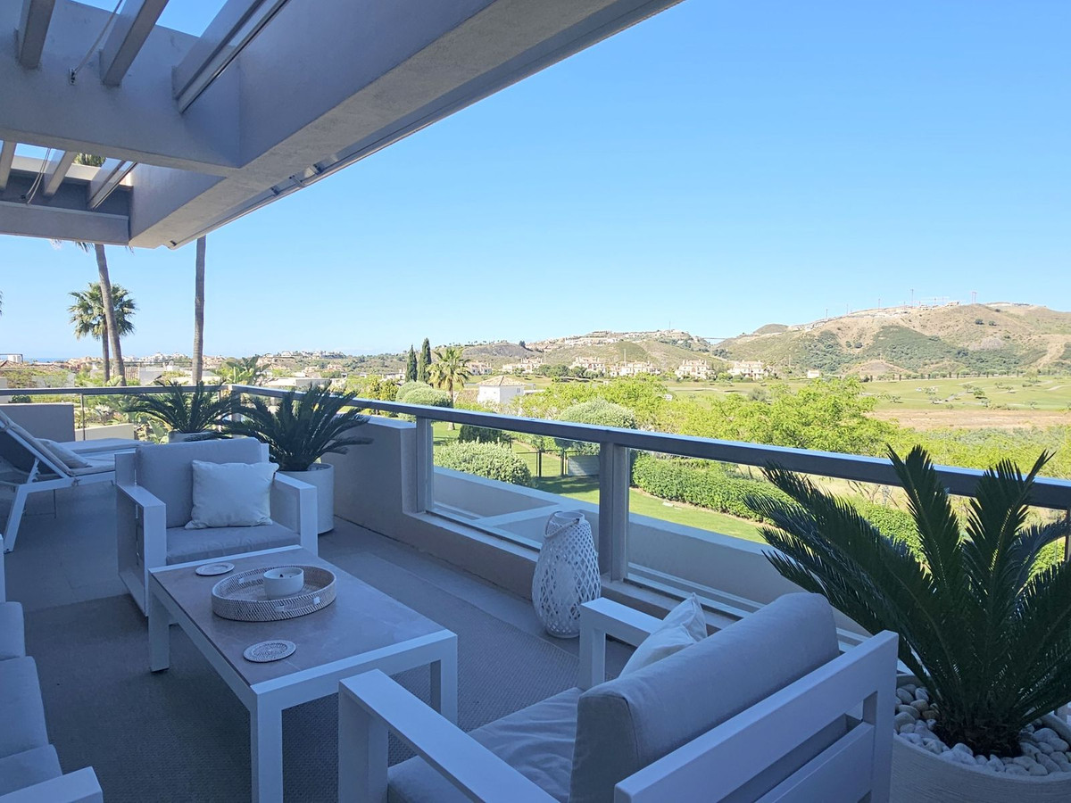 3 Bed Apartment for sale in Benahavís Costa Del Sol, Málaga, Spain
