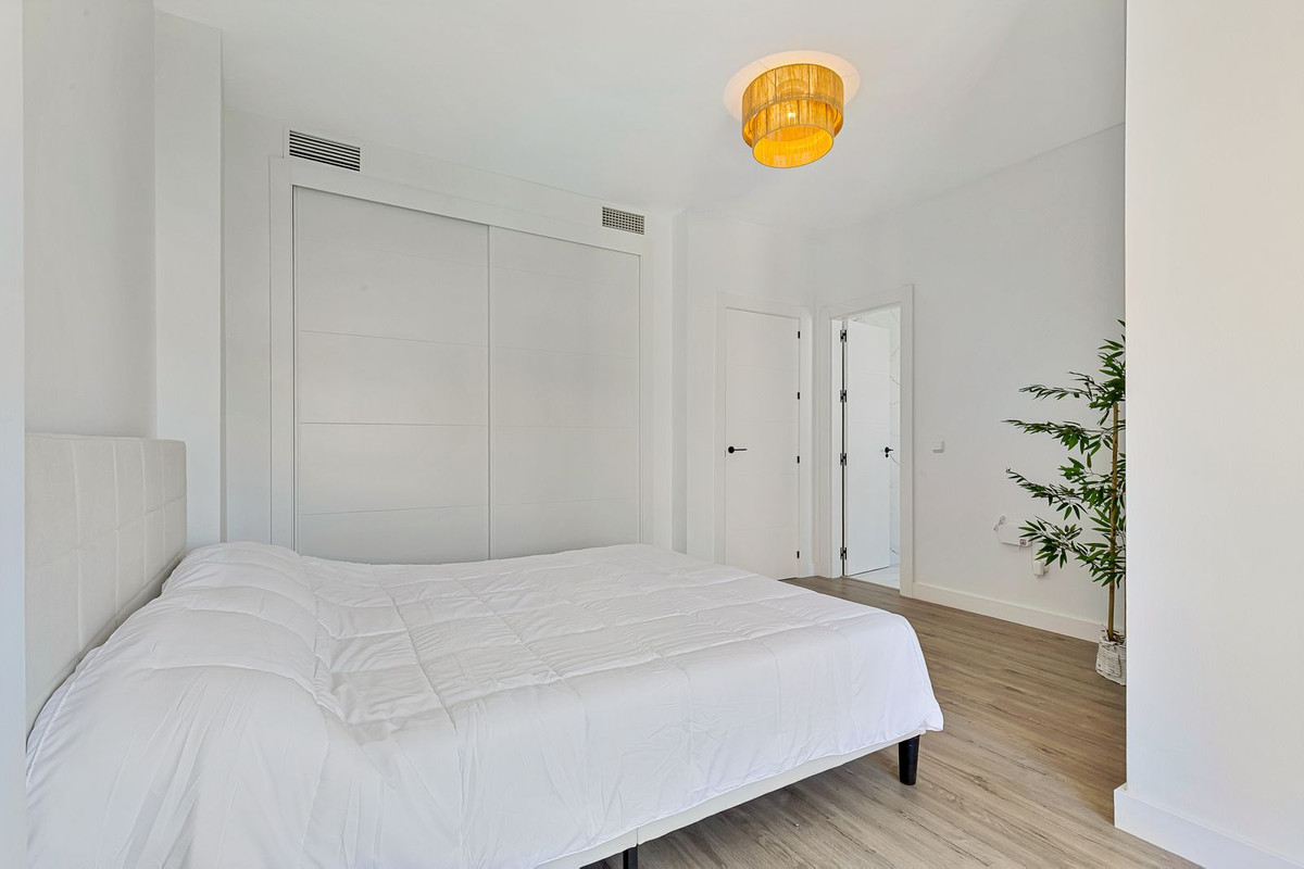 5 Bed Townhouse for sale in Casares Playa Costa Del Sol, Málaga, Spain