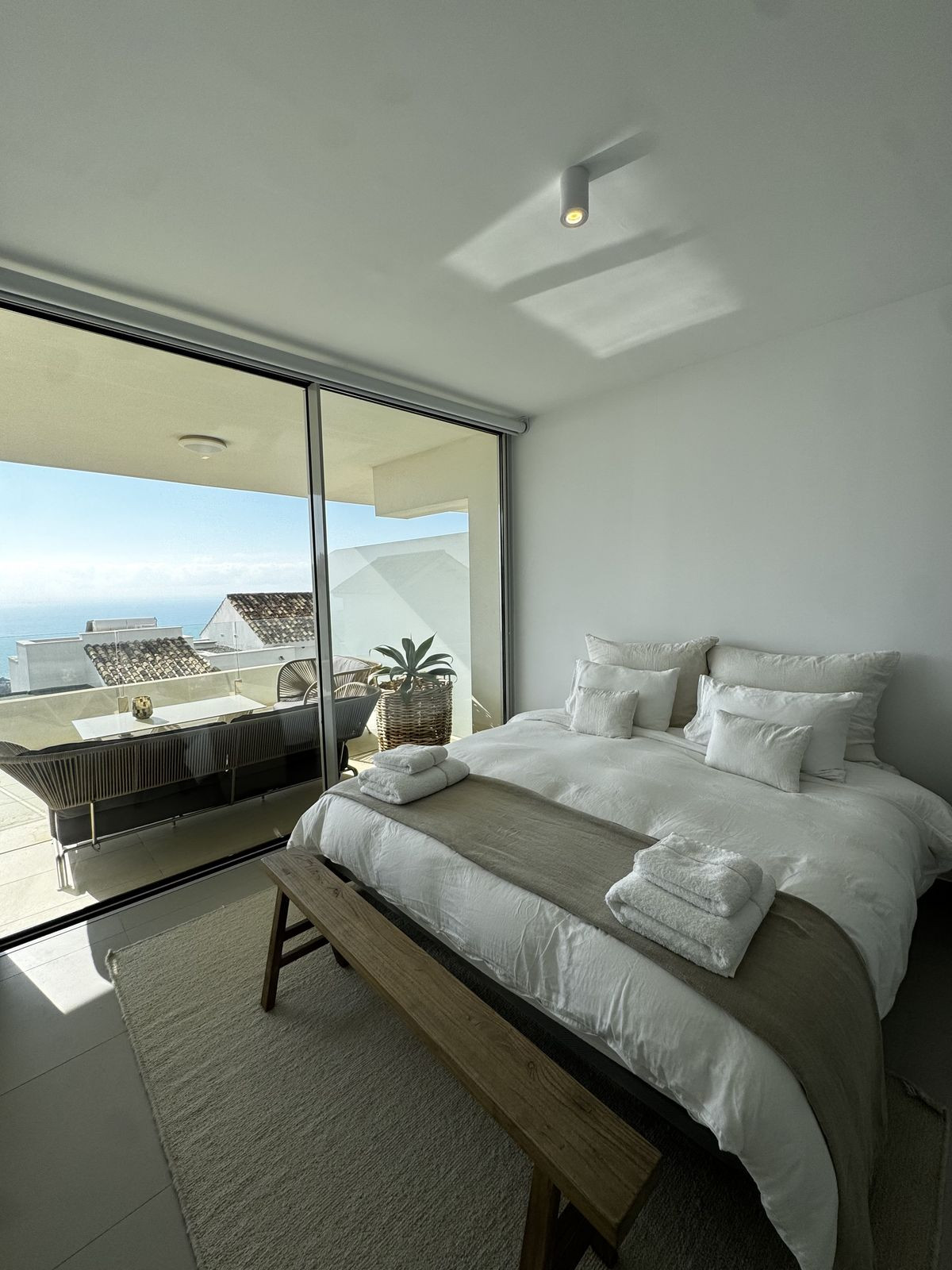 3 Bed Apartment for sale in Benalmadena Costa Del Sol, Málaga, Spain