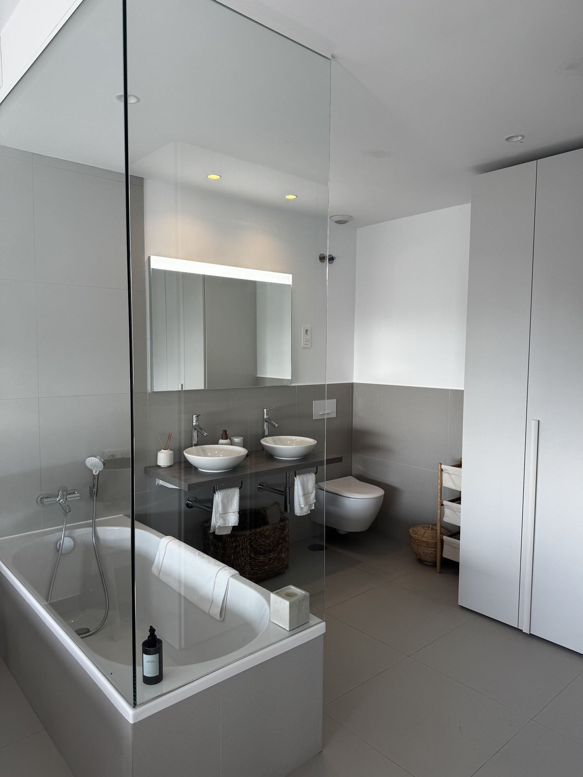 3 Bed Apartment for sale in Benalmadena Costa Del Sol, Málaga, Spain