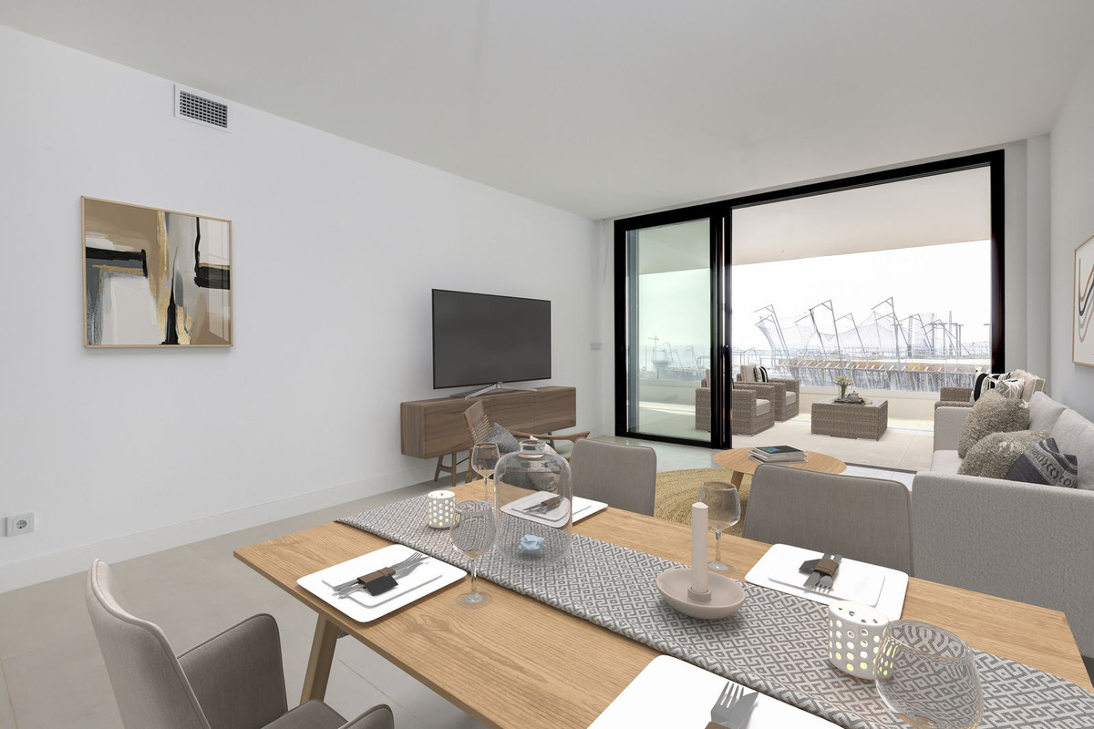 2 Bed Apartment for sale in Fuengirola Costa Del Sol, Málaga, Spain