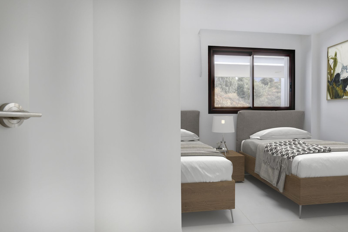 2 Bed Apartment for sale in Fuengirola Costa Del Sol, Málaga, Spain