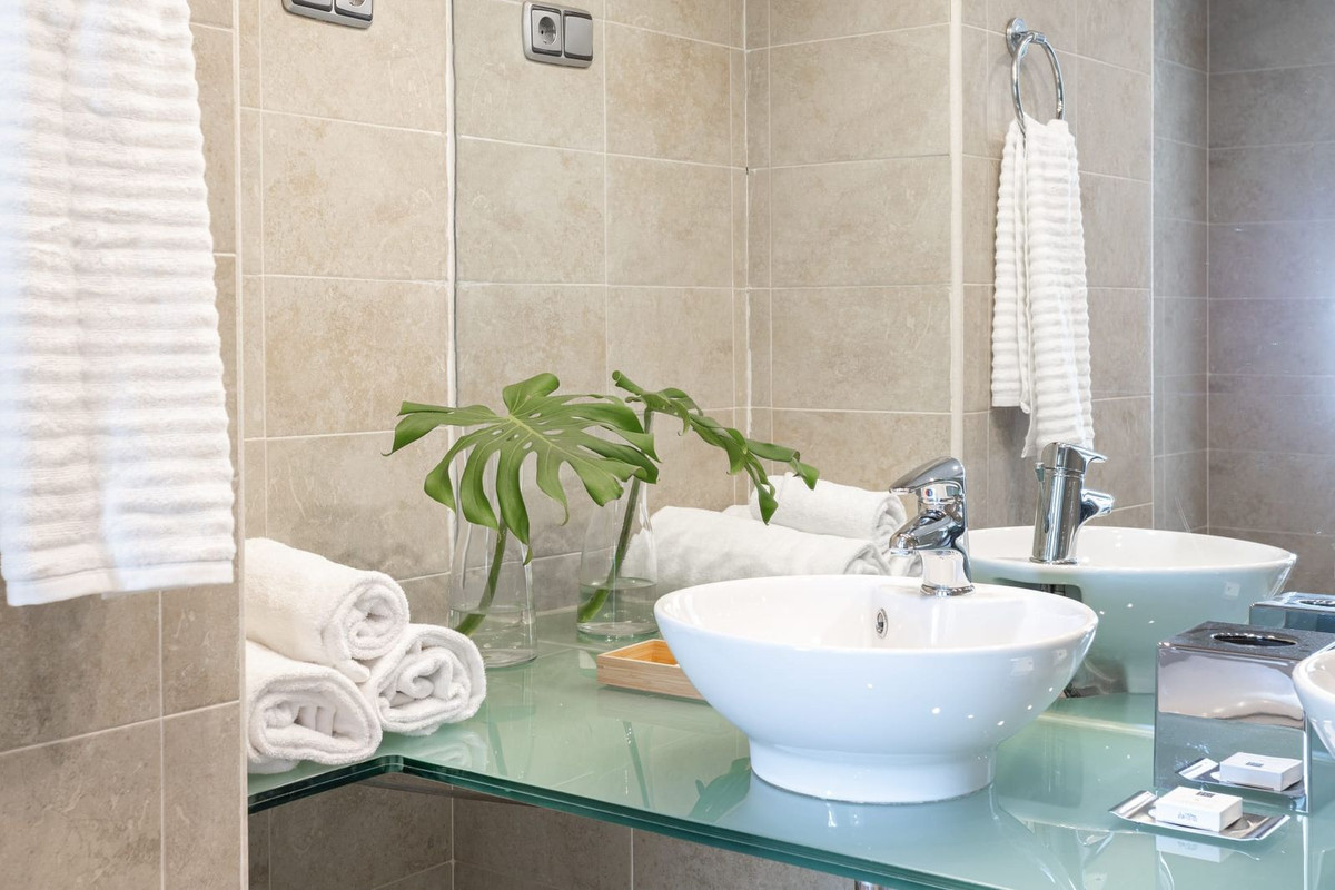 3 Bed Apartment for sale in Carvajal Costa Del Sol, Málaga, Spain