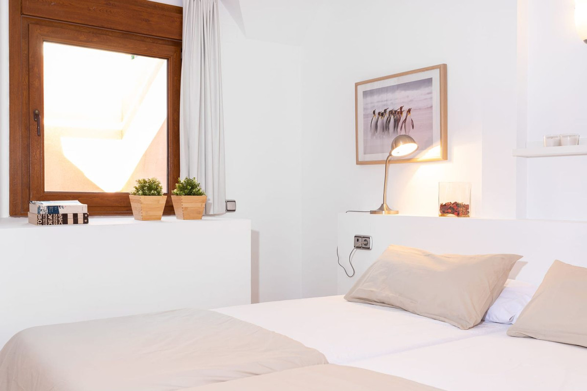 3 Bed Apartment for sale in Carvajal Costa Del Sol, Málaga, Spain