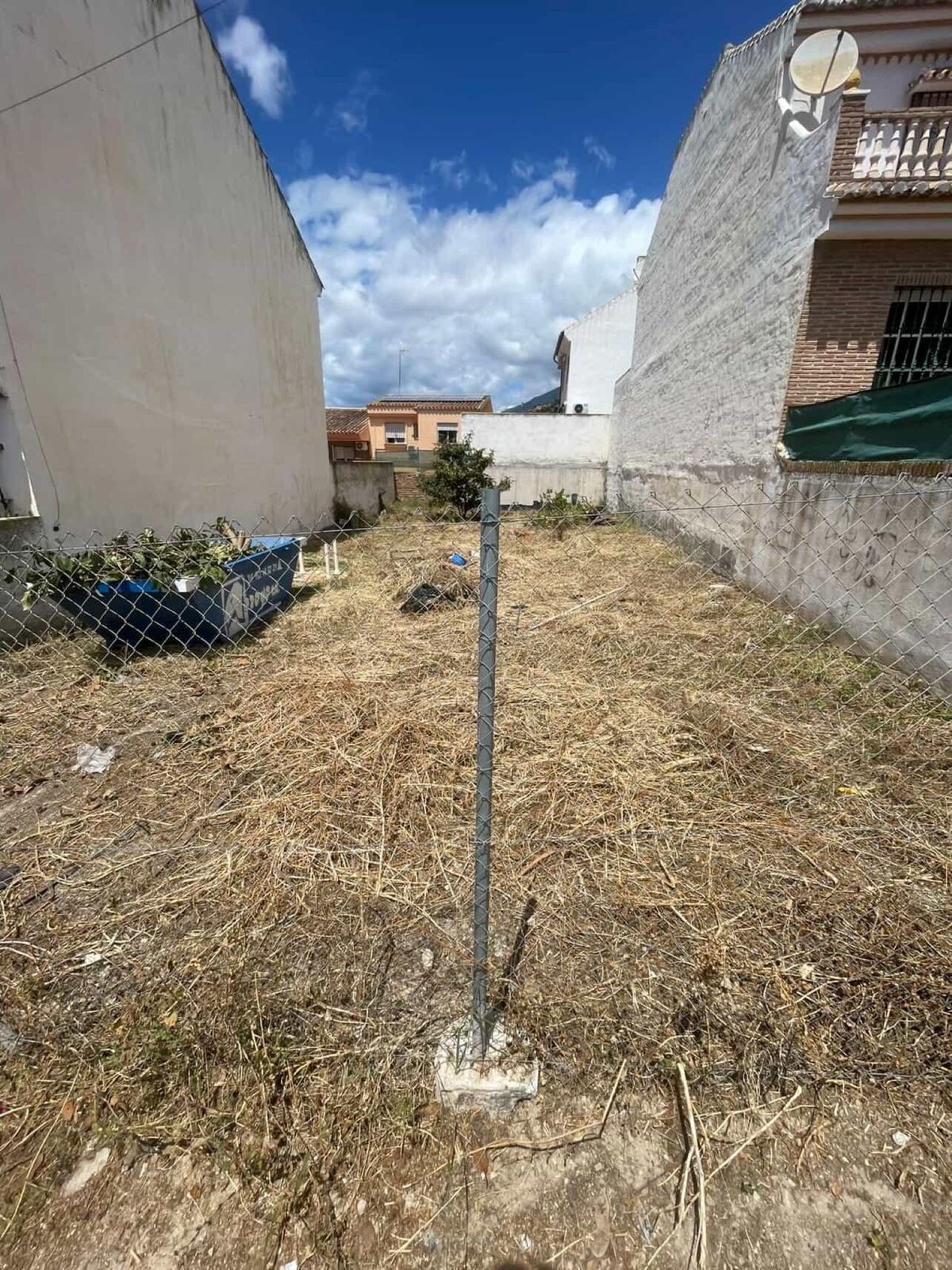 Se vende Terreno Urbano  en Costa Del Sol, Málaga, España