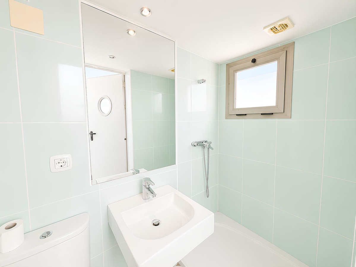 Se vende Ático Dúplex de 5 dormitorios en Costa Del Sol, Málaga, España