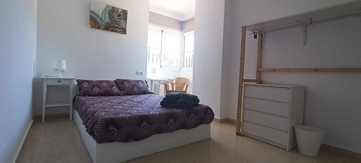 Se vende Apartamento Planta Baja de 4 dormitorios en Costa Del Sol, Málaga, España