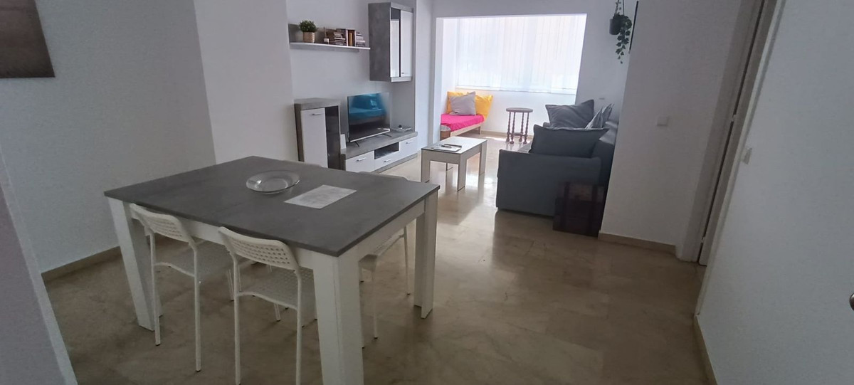 Se vende Apartamento Planta Baja de 4 dormitorios en Costa Del Sol, Málaga, España
