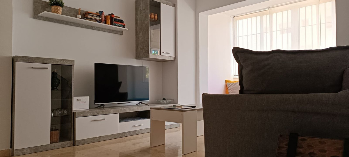Se vende Apartamento Planta Baja de 4 dormitorios en Costa Del Sol, Málaga, España