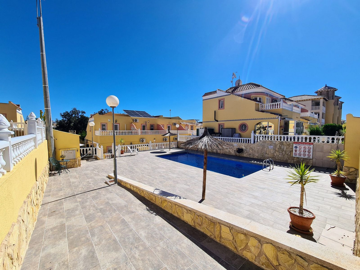Se vende Adosada de 2 dormitorios en Costa Blanca, Alicante, España