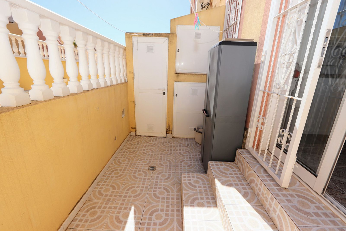 Se vende Adosada de 2 dormitorios en Costa Blanca, Alicante, España