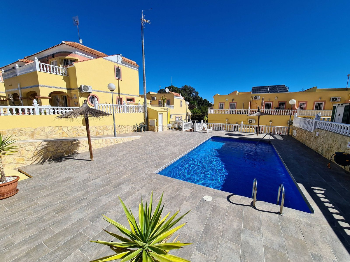 Se vende Adosada de 2 dormitorios en Costa Blanca, Alicante, España