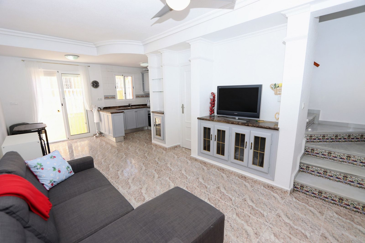 Se vende Adosada de 2 dormitorios en Costa Blanca, Alicante, España