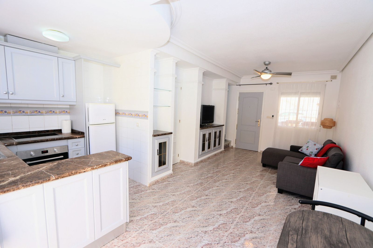 Se vende Adosada de 2 dormitorios en Costa Blanca, Alicante, España
