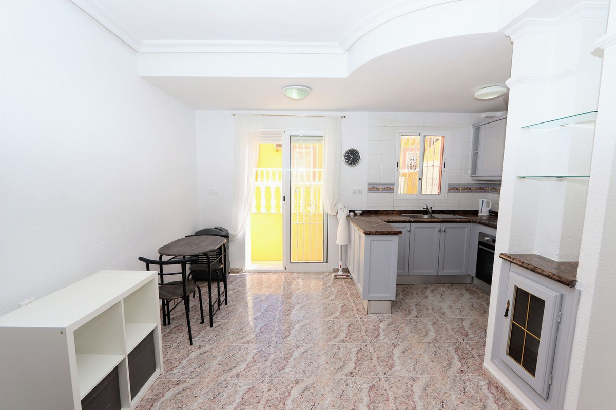 Se vende Adosada de 2 dormitorios en Costa Blanca, Alicante, España