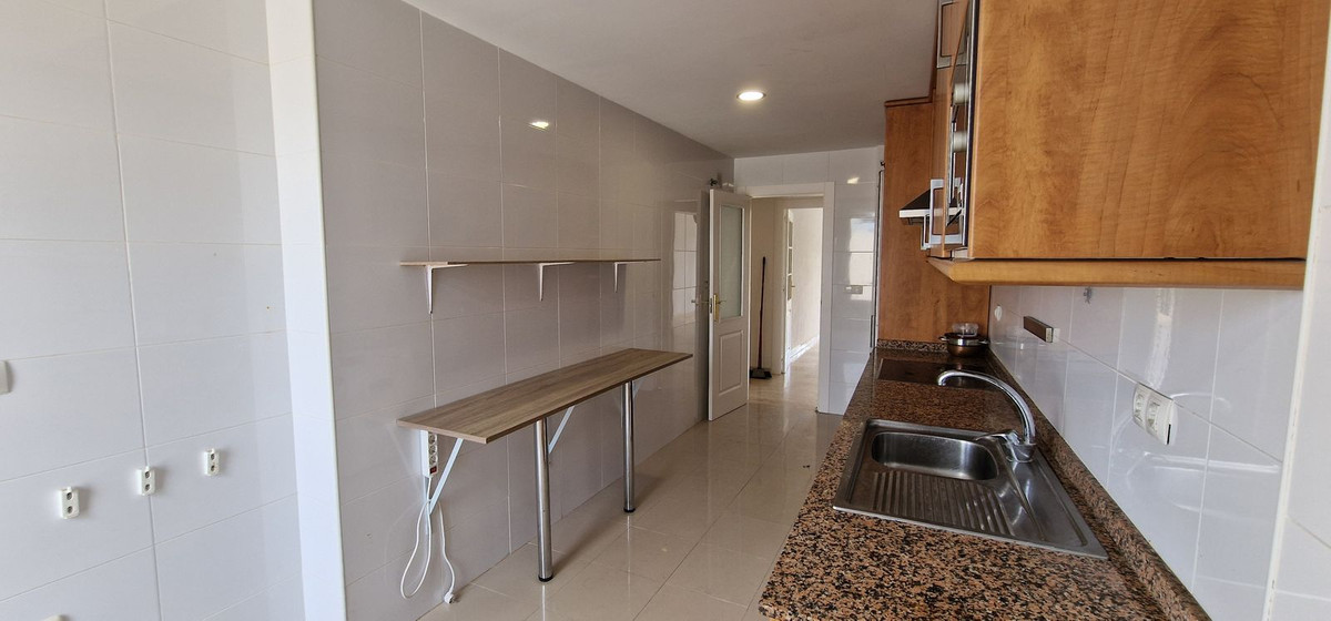 3 Bed Apartment for sale in Manilva Costa Del Sol, Málaga, Spain