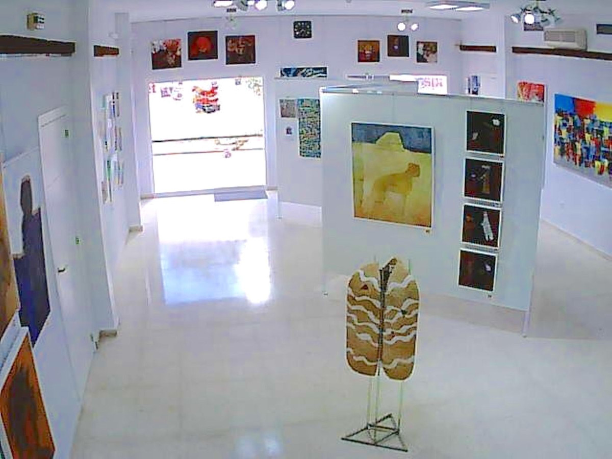 Commercial unit for sale in Fuengirola Costa Del Sol, Málaga, Spain