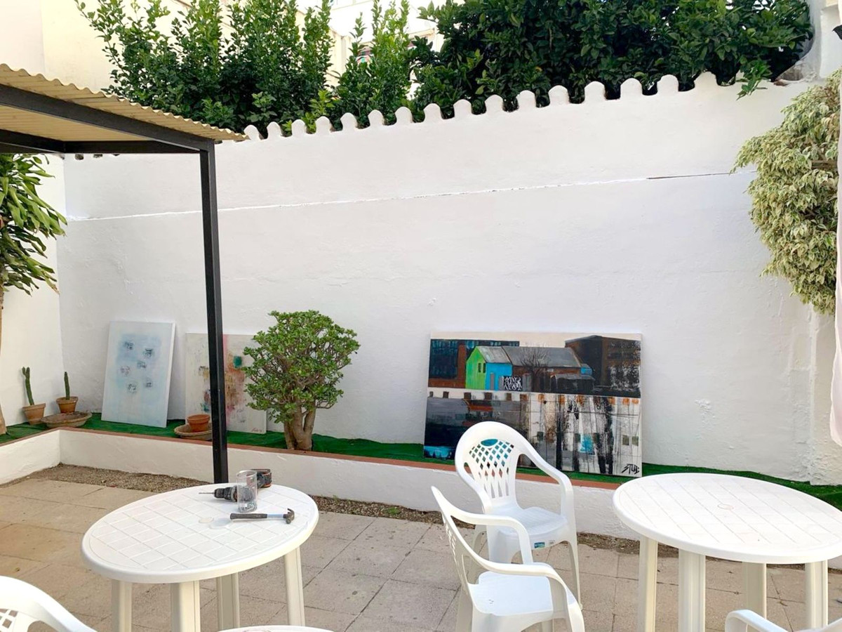 Commercial unit for sale in Fuengirola Costa Del Sol, Málaga, Spain