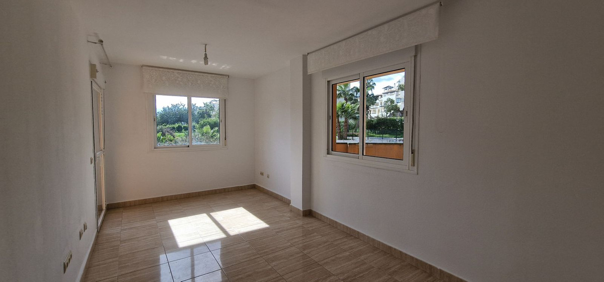 Se vende Apartamento Planta Media de 1 dormitorios en Costa Del Sol, Málaga, España