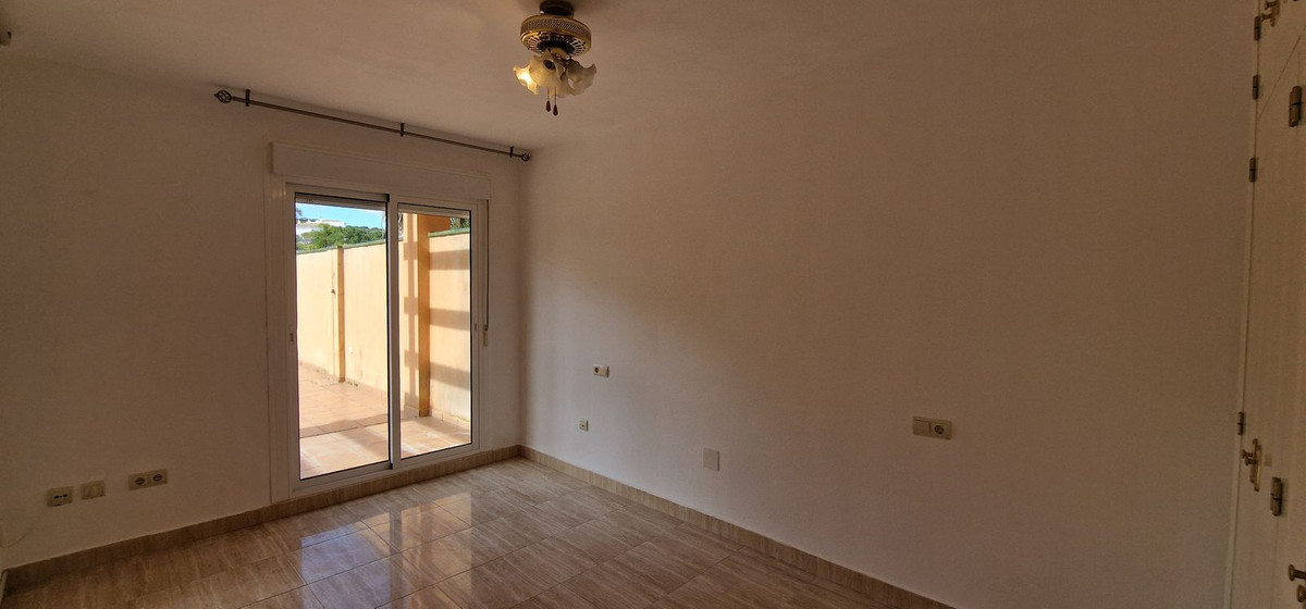 Se vende Apartamento Planta Media de 1 dormitorios en Costa Del Sol, Málaga, España