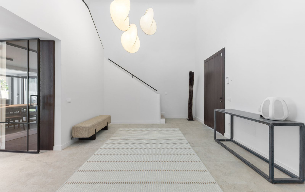 Se vende Villa - Chalet de 5 dormitorios en Costa Del Sol, Málaga, España