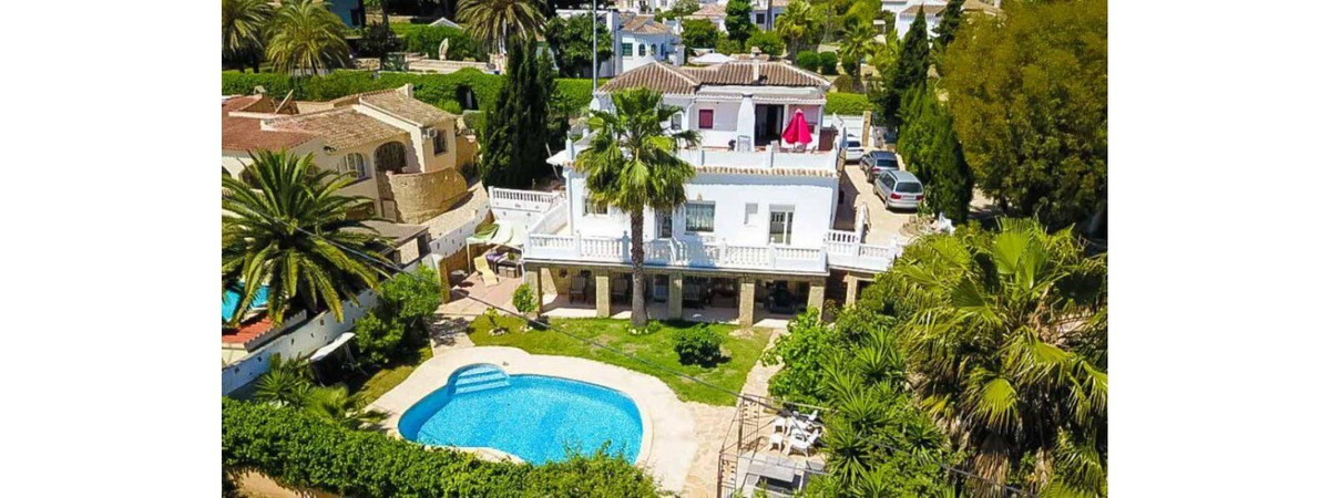 9 Bed Townhouse for sale in Javea Costa Blanca, Alicante, Spain
