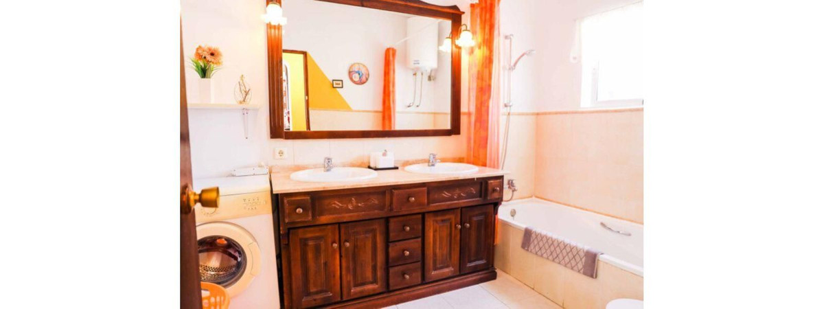 9 Bed Townhouse for sale in Javea Costa Blanca, Alicante, Spain