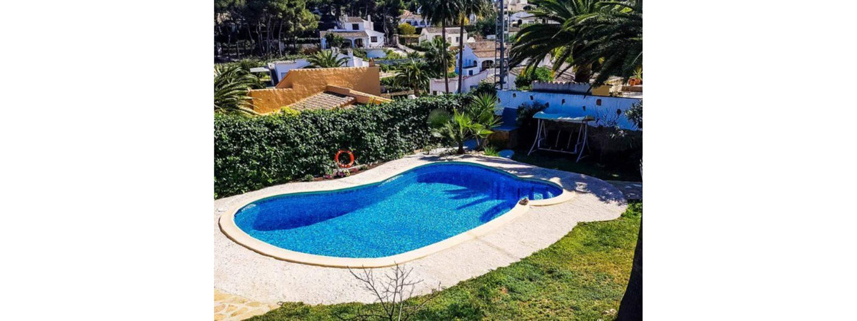 9 Bed Townhouse for sale in Javea Costa Blanca, Alicante, Spain