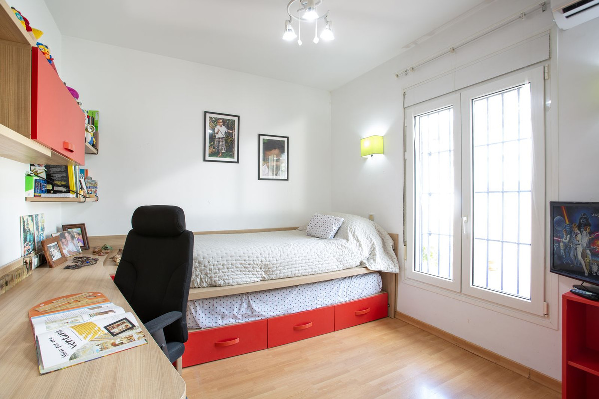 3 Bed Townhouse for sale in Benalmadena Costa Del Sol, Málaga, Spain