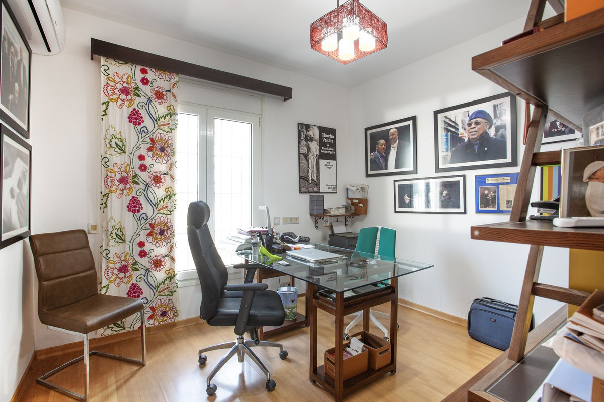 3 Bed Townhouse for sale in Benalmadena Costa Del Sol, Málaga, Spain