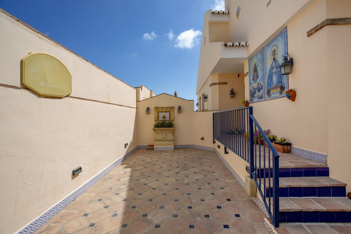3 Bed Townhouse for sale in Benalmadena Costa Del Sol, Málaga, Spain