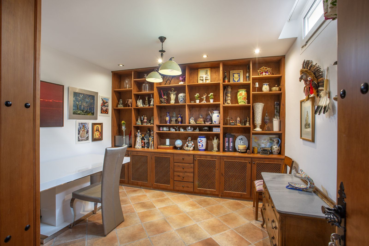 3 Bed Townhouse for sale in Benalmadena Costa Del Sol, Málaga, Spain