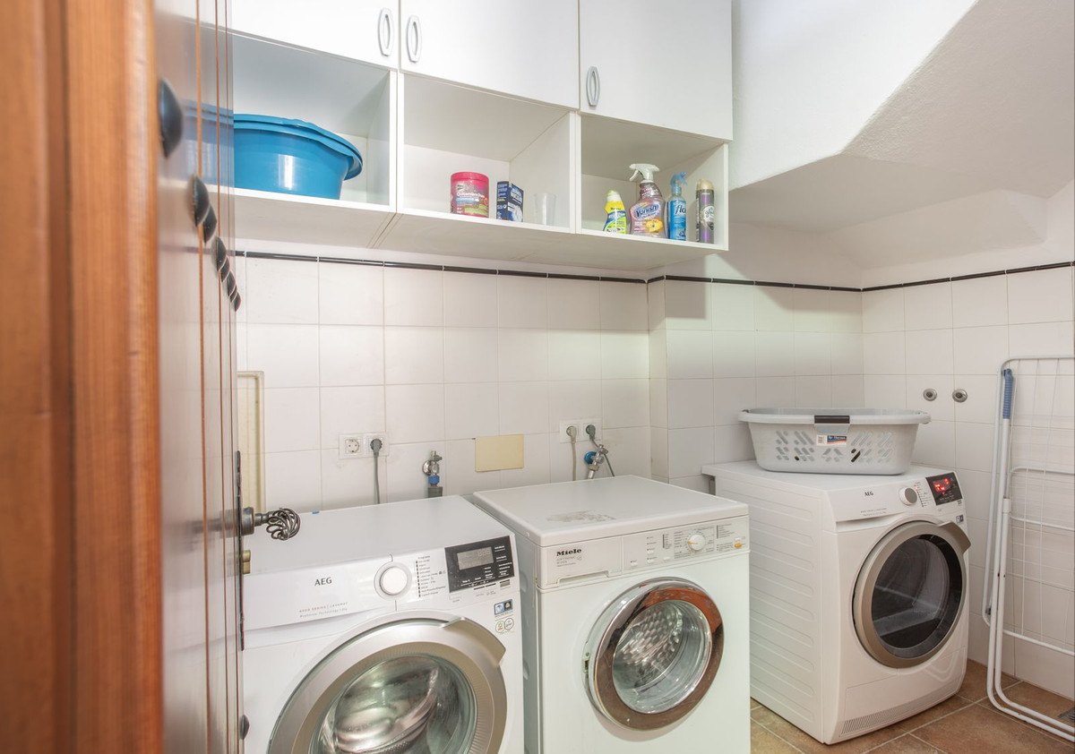 3 Bed Townhouse for sale in Benalmadena Costa Del Sol, Málaga, Spain