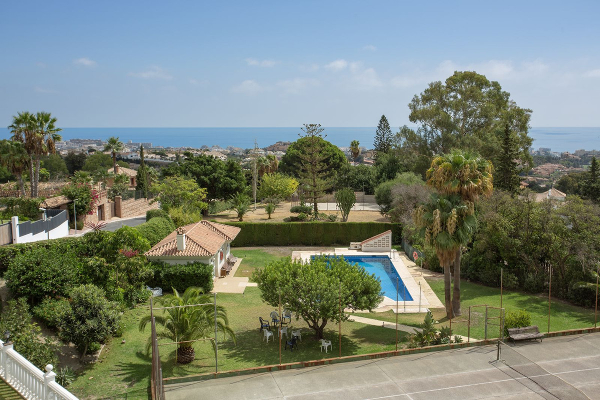 3 Bed Townhouse for sale in Benalmadena Costa Del Sol, Málaga, Spain