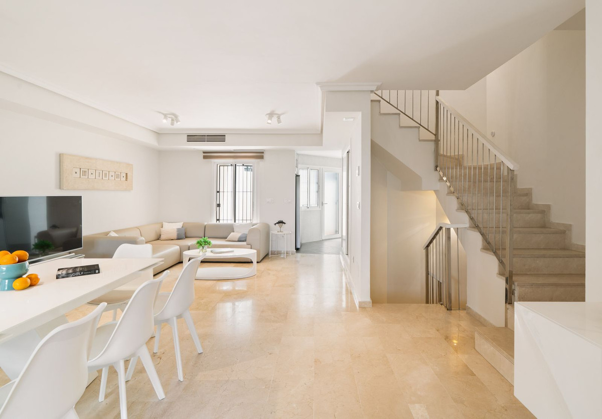 Se vende Adosada de 4 dormitorios en Costa Del Sol, Málaga, España
