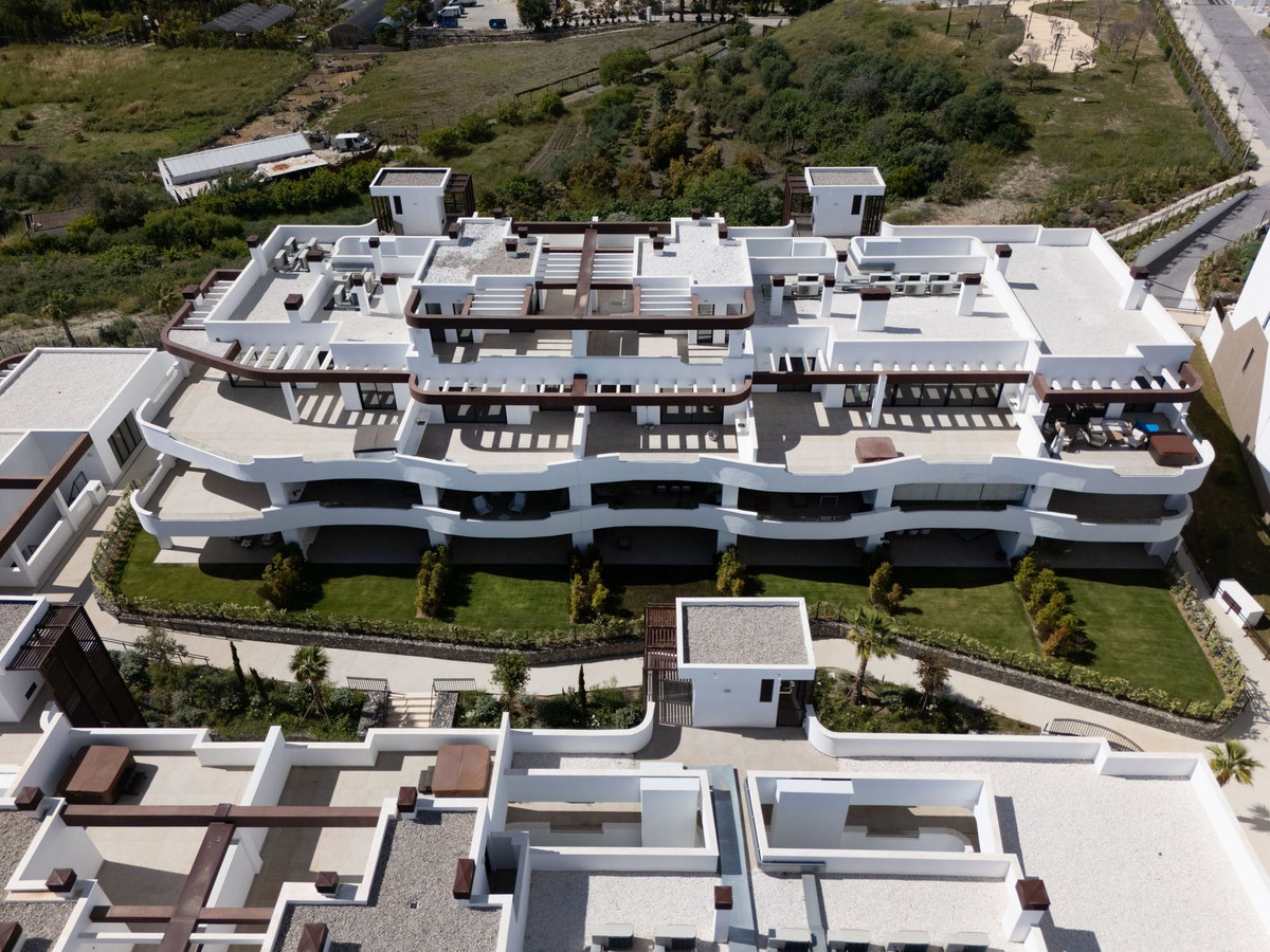 3 Bed Apartment for sale in Estepona Costa Del Sol, Málaga, Spain
