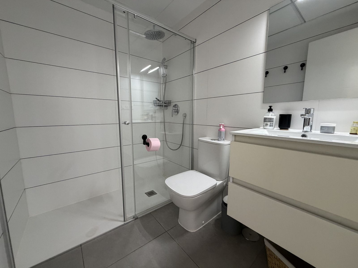 Se vende Ático de 2 dormitorios en Costa Blanca, Alicante, España