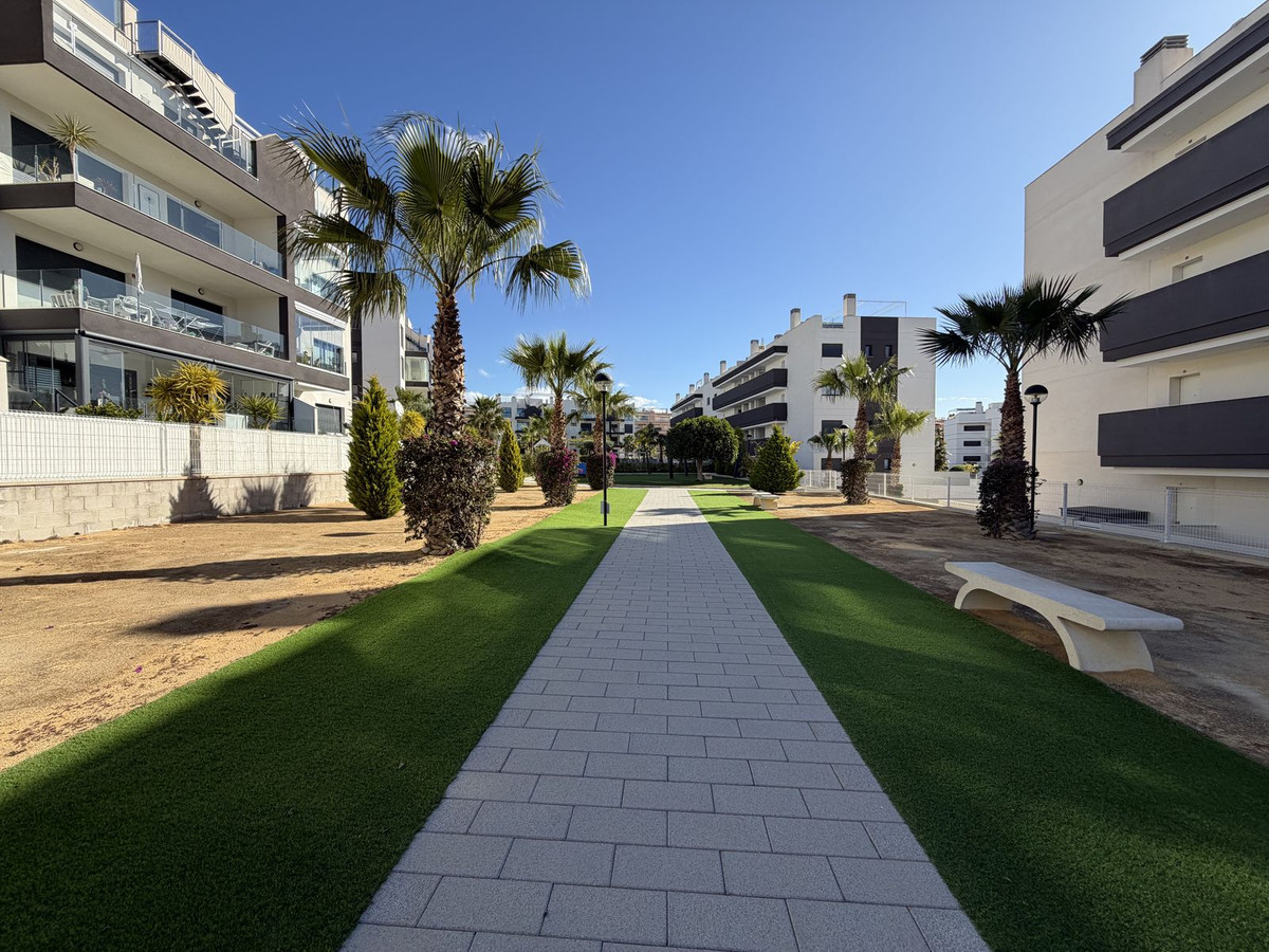 Se vende Ático de 2 dormitorios en Costa Blanca, Alicante, España