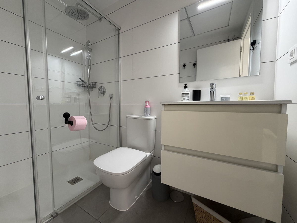 Se vende Ático de 2 dormitorios en Costa Blanca, Alicante, España