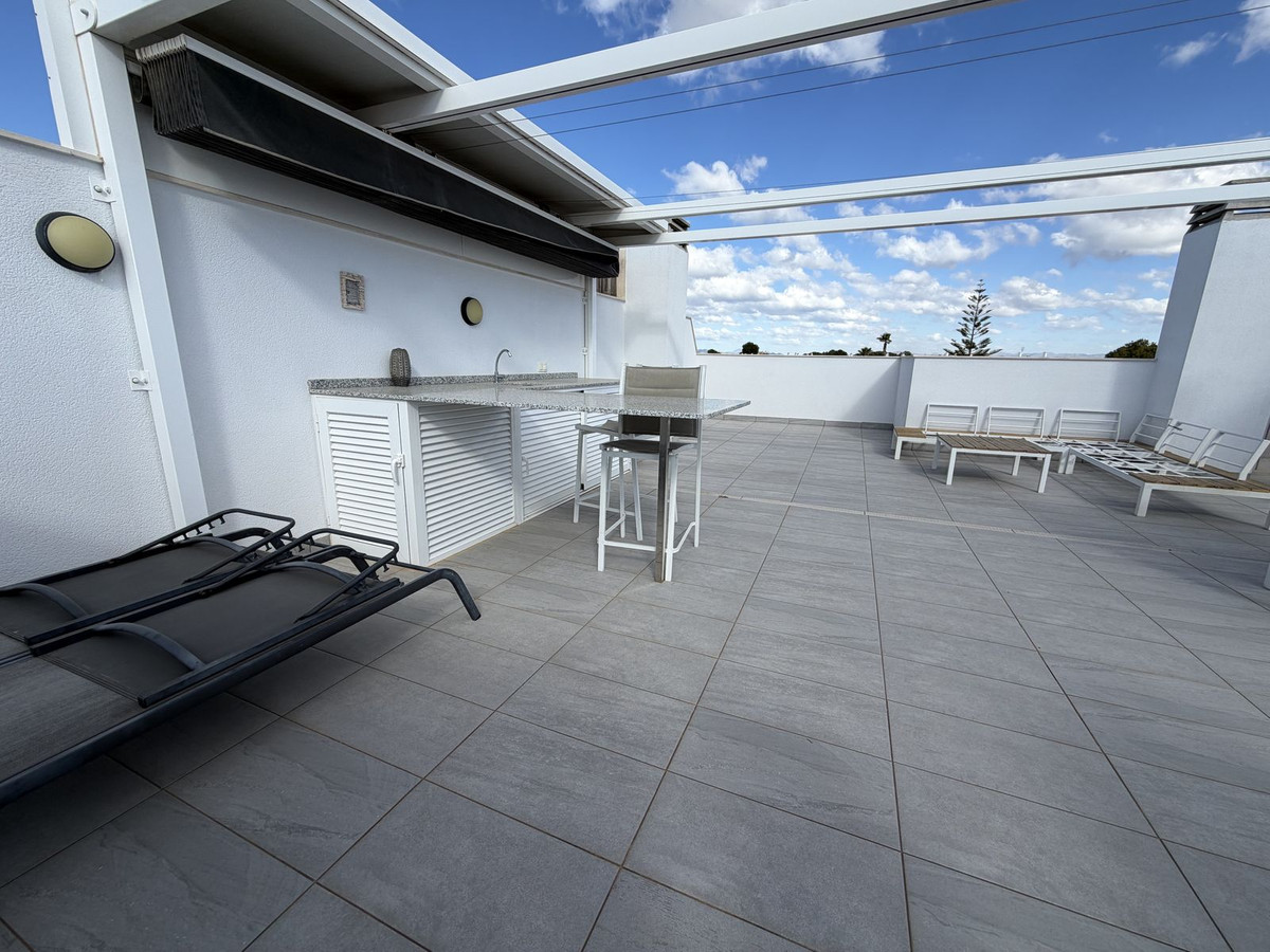 Se vende Ático de 2 dormitorios en Costa Blanca, Alicante, España