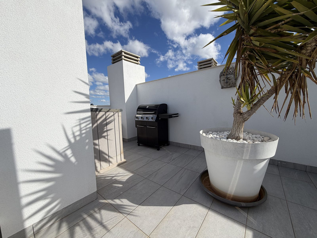 Se vende Ático de 2 dormitorios en Costa Blanca, Alicante, España