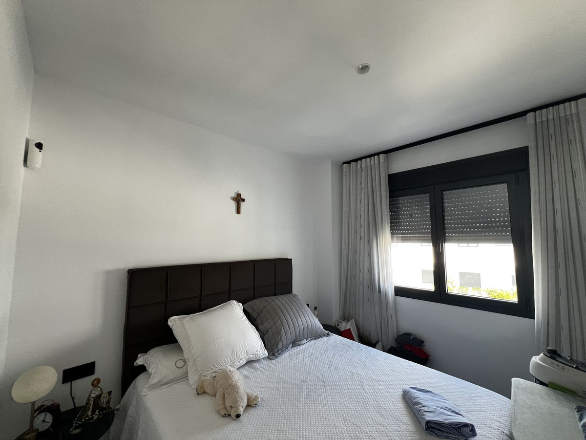 2 Bed Apartment for sale in Estepona Costa Del Sol, Málaga, Spain