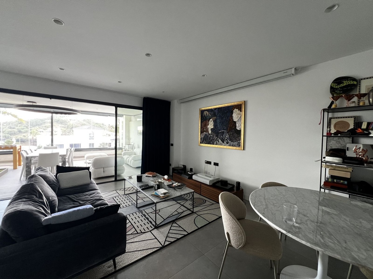 2 Bed Apartment for sale in Estepona Costa Del Sol, Málaga, Spain